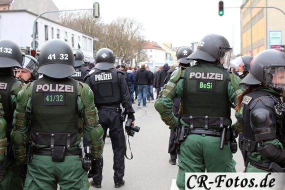 Angespanntes Verhätlnis zwischen Fanszene und Polizei könnte sich weiter verschlechtern<br />    <button type=