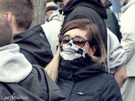 Auch unterklassige Fanfotos aus Deutschland sind dabei<br />    <button type=