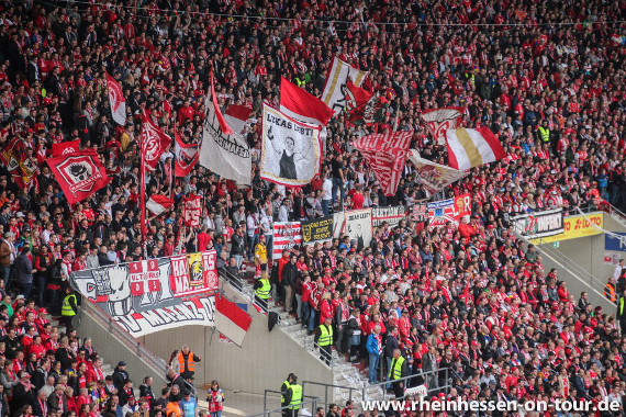 So sah das Standortexperiment beim Heimspiel gegen Köln aus.<br />    <button type=