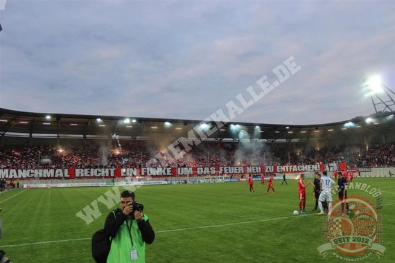 Das Intro der HFC-Fankurve<br />    <button type=