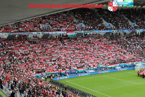 Die Disziplinarkommission der UEFA hat nun auch Ungarn verurteilt.<br />Bild: Hurricanes Österreich“><figcaption>Die Disziplinarkommission der UEFA hat nun auch Ungarn verurteilt.<br />Bild: Hurricanes Österreich</figcaption></figure>
            </div>

                    </article>

                <section class=