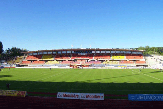 Der FC Lausanne-Sport spielt im Stade Olympique de la Pontaise<br />Bild: Jochen Jacoby<br />„><figcaption>Der FC Lausanne-Sport spielt im Stade Olympique de la Pontaise<br />Bild: Jochen Jacoby<br /></figcaption></figure>
            </div>

                    </article>

                <section class=