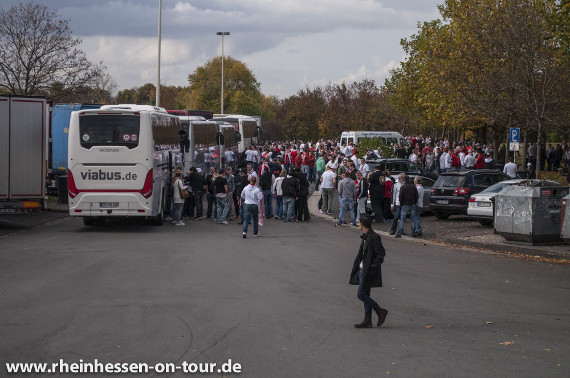 Die acht Busse aus Mainz müssen sich vor St. Etienne an einem Rastplatz treffen.<br />Bild: Rheinhessen-on-tour.de“><figcaption>Die acht Busse aus Mainz müssen sich vor St. Etienne an einem Rastplatz treffen.<br />Bild: Rheinhessen-on-tour.de</figcaption></figure>
            </div>

                    </article>

                <section class=