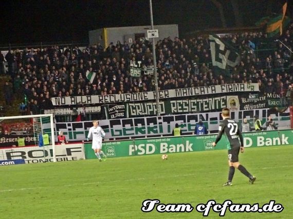 Spruchband der Gruppe Resistente zum Thema. Bild: cfcfans.info