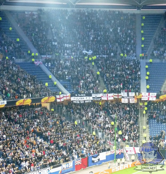Die Fans des FC Fulham sind aufgrund der fanunfreundlichen Spielansetzung in Cardiff sauer, da sie das Spiel nicht pünktlich live mitverfolgen können. <br />Bild: cfhh.net“><figcaption>Die Fans des FC Fulham sind aufgrund der fanunfreundlichen Spielansetzung in Cardiff sauer, da sie das Spiel nicht pünktlich live mitverfolgen können. <br />Bild: cfhh.net</figcaption></figure>
            </div>

                    </article>

                <section class=