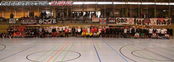 Gruppenfoto beim diesjährigen CC-Hallencup. Bild: Cannstatter-Kurve.de