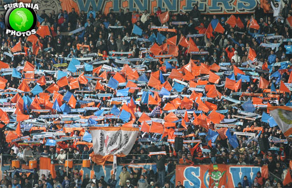 Die Fans von Olympique Marseille fordern die traditionellen Vereinsfarben, weshalb sie eine Petition gestartet haben.<br />Bild: furania-photos.fr“><figcaption>Die Fans von Olympique Marseille fordern die traditionellen Vereinsfarben, weshalb sie eine Petition gestartet haben.<br />Bild: furania-photos.fr</figcaption></figure>
            </div>

                    </article>

                <section class=