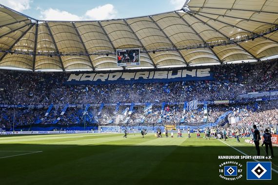 Das Intro auf der Nordtribüne.<br />Bild: hsv-sc.de”><figcaption>Das Intro auf der Nordtribüne.<br />Bild: hsv-sc.de</figcaption></figure>
<figure><img decoding=