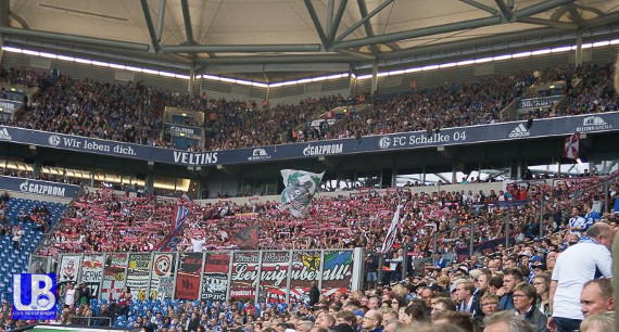 Wenn man die Auswärtsfahrerzahlen der aktuellen Saison betrachtet, scheint RB Leipzig definitiv nicht der viertbeliebteste Club in Deutschland zu sein.<br />Bild: Sportfotografie UBfoto”><figcaption>Wenn man die Auswärtsfahrerzahlen der aktuellen Saison betrachtet, scheint RB Leipzig definitiv nicht der viertbeliebteste Club in Deutschland zu sein.<br />Bild: Sportfotografie UBfoto</figcaption></figure>
<figure><img decoding=