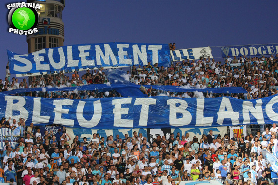 Die Fanatics Marseille äußern sich zu den Vorfällen in Portugal.<br />Bild: furania-photos.fr“><figcaption>Die Fanatics Marseille äußern sich zu den Vorfällen in Portugal.<br />Bild: furania-photos.fr</figcaption></figure>
            </div>

                    </article>

                <section class=