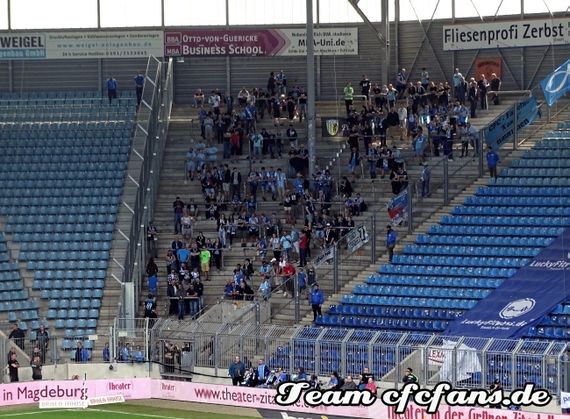 Der Gästeblock füllte sich nicht, weil CFC-Fans nicht ins Stadion gelassen wurden.<br />Bild: cfcfans.info”><figcaption>Der Gästeblock füllte sich nicht, weil CFC-Fans nicht ins Stadion gelassen wurden.<br />Bild: cfcfans.info</figcaption></figure>
<figure><img decoding=