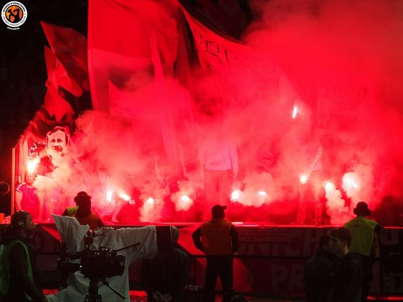 Pyroaktion der FC Bayern-Fans. Bild: www.uisf.de