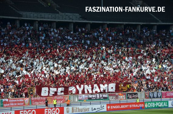 Die Choreografie der BFC Dynamo-Fans.<br />Bild: Faszination Fankurve”><figcaption>Die Choreografie der BFC Dynamo-Fans.<br />Bild: Faszination Fankurve</figcaption></figure>
<figure><img decoding=