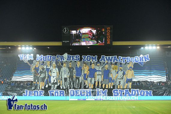 Die Choreografie der Unabhängigen Szene Luzern.<br />Bild: fcl.fan-fotos.ch“><figcaption>Die Choreografie der Unabhängigen Szene Luzern.<br />Bild: fcl.fan-fotos.ch</figcaption></figure>
            </div>

                    </article>

                <section class=
