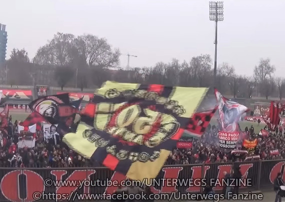 Salvini besuchte Mitte Dezember die Feierlichkeiten zu 50 Jahren Curva Sud Milano.<br />Bild: Unterwegs Fanzine“><figcaption>Salvini besuchte Mitte Dezember die Feierlichkeiten zu 50 Jahren Curva Sud Milano.<br />Bild: Unterwegs Fanzine</figcaption></figure>
            </div>

                    </article>

                <section class=