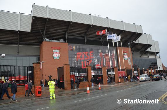 Das Anfield Stadium war gestern komplett ausverkauft.<br />Bild: Stadionwelt“><figcaption>Das Anfield Stadium war gestern komplett ausverkauft.<br />Bild: Stadionwelt</figcaption></figure>
            </div>

                    </article>

                <section class=