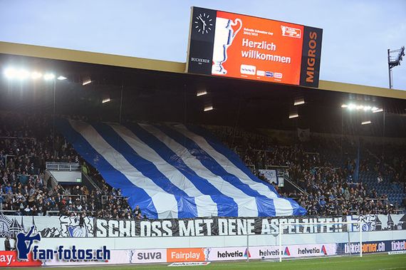 Die Forderung vor dem Spiel.<br />Bild: fcl.fan-fotos.ch”><figcaption>Die Forderung vor dem Spiel.<br />Bild: fcl.fan-fotos.ch</figcaption></figure>
<figure><img decoding=