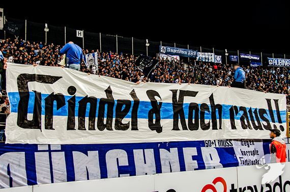 Viele aktive Fanszenen in Deutschland forderten zuletzt nicht nur den Rücktritt von Reinhard Grindel, sondern auch von Rainer Koch.<br />Bild: muenchnerloewen.de”><figcaption>Viele aktive Fanszenen in Deutschland forderten zuletzt nicht nur den Rücktritt von Reinhard Grindel, sondern auch von Rainer Koch.<br />Bild: muenchnerloewen.de</figcaption></figure>
<figure><img decoding=