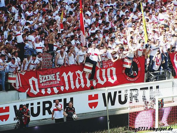 Das Commando Cannstatt ruft alle VfB-Fans auf, beim Relegationsheimspiel gegen Union Berlin in Weiß in Neckarstadion zu kommen.<br />Bild: timo0711.blogspot.de”><figcaption>Das Commando Cannstatt ruft alle VfB-Fans auf, beim Relegationsheimspiel gegen Union Berlin in Weiß in Neckarstadion zu kommen.<br />Bild: timo0711.blogspot.de</figcaption></figure>
<figure><img decoding=