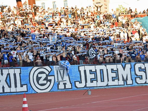 Der Sektor IV ruft GC-Fans auf, für die kommende Saison keine Dauerkarten zu kaufen.<br />Bild: gc-zone.ch“><figcaption>Der Sektor IV ruft GC-Fans auf, für die kommende Saison keine Dauerkarten zu kaufen.<br />Bild: gc-zone.ch</figcaption></figure>
            </div>

                    </article>

                <section class=