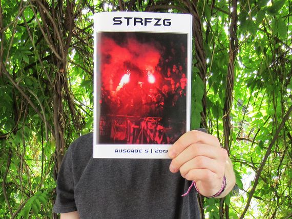 Am vergangenen Donnerstag ist die 5. Ausgabe des Fanzines erschienen.<br />Bild: strfzg.tumblr.com”><figcaption>Am vergangenen Donnerstag ist die 5. Ausgabe des Fanzines erschienen.<br />Bild: strfzg.tumblr.com</figcaption></figure>
<figure><img decoding=