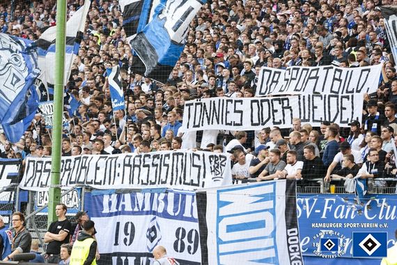 Spruchband von Forza HSV.<br />Bild: hsv-ev.de”><figcaption>Spruchband von Forza HSV.<br />Bild: hsv-ev.de</figcaption></figure>
<figure><img decoding=