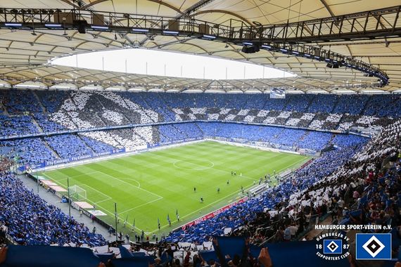 Die Choreografie im Volksparkstadion.<br />Bild: hsv-ev.de”><figcaption>Die Choreografie im Volksparkstadion.<br />Bild: hsv-ev.de</figcaption></figure>
<figure><img decoding=