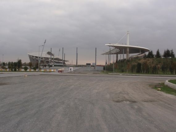 Im Istanbuler Atatürk-Olympiastadion soll am 30. Mai 2020 das Champions League-Finale stattfinden.<br />Bild: Dirk“><figcaption>Im Istanbuler Atatürk-Olympiastadion soll am 30. Mai 2020 das Champions League-Finale stattfinden.<br />Bild: Dirk</figcaption></figure>
<figure><img decoding=