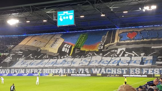 Die Choreografie der Kohorte Duisburg.<br />Bild: privat”><figcaption>Die Choreografie der Kohorte Duisburg.<br />Bild: privat</figcaption></figure>
<figure><img decoding=