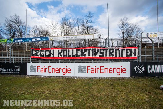 Im Stadion an der Kreuzeiche mussten die Ränge am Samstag leer bleiben.<br />Bild: neunzehn05.de”><figcaption>Im Stadion an der Kreuzeiche mussten die Ränge am Samstag leer bleiben.<br />Bild: neunzehn05.de</figcaption></figure>
<figure><img decoding=