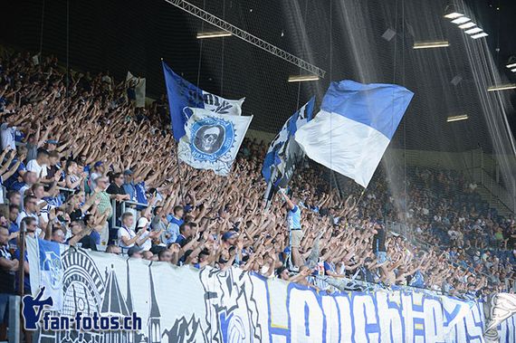 FC Luzern-Fans wollen ihre Freizeit nutzen, um Fahnen für die Zeit nach der Corona-Krise zu nähen.<br />Bild: fcl.fan-fotos.ch“><figcaption>FC Luzern-Fans wollen ihre Freizeit nutzen, um Fahnen für die Zeit nach der Corona-Krise zu nähen.<br />Bild: fcl.fan-fotos.ch</figcaption></figure>
            </div>

                    </article>

                <section class=