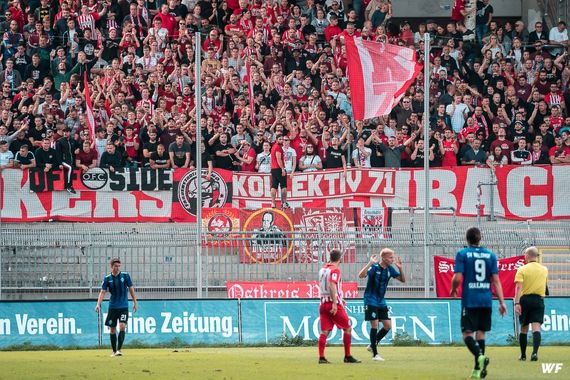 Das Positionspapier der Szene Offenbach wurde vom Kollektiv 71, der Kategorie Offenbach und OFFSIDE unterzeichnet wurde.<br />Bild: Andreas Döring – www.drng.photo”><figcaption>Das Positionspapier der Szene Offenbach wurde vom Kollektiv 71, der Kategorie Offenbach und OFFSIDE unterzeichnet wurde.<br />Bild: Andreas Döring – www.drng.photo</figcaption></figure>
                </div>
                
                <!-- YouTube (Meta-Feld) -->
                
            </div>
        </article>

                <script>
        (function() {
            var root = document.querySelector('.ff-single-news-gallery');
            if (!root) return;
            var slides = root.querySelectorAll('.ff-single-news-gallery-slide');
            var dots = root.querySelectorAll('.ff-single-news-gallery-dot');
            var prev = root.querySelector('.ff-single-news-gallery-prev');
            var next = root.querySelector('.ff-single-news-gallery-next');
            var n = slides.length;
            if (n < 2) return;
            var i = 0;
            function closeAllImgInfo() {
                root.querySelectorAll('.ff-fv-img-info-host.is-info-open').forEach(function(host) {
                    host.classList.remove('is-info-open');
                    var b = host.querySelector('.ff-fv-img-info-btn');
                    var p = host.querySelector('.ff-fv-img-info-panel');
                    if (b) b.setAttribute('aria-expanded', 'false');
                    if (p) p.setAttribute('aria-hidden', 'true');
                });
            }
            function show(idx) {
                closeAllImgInfo();
                i = ((idx % n) + n) % n;
                for (var s = 0; s < n; s++) {
                    if (s === i) slides[s].removeAttribute('hidden'); else slides[s].setAttribute('hidden', '');
                }
                for (var s = 0; s < dots.length; s++) {
                    dots[s].classList.toggle('is-active', s === i);
                    dots[s].setAttribute('aria-selected', s === i ? 'true' : 'false');
                }
            }
            if (prev) prev.addEventListener('click', function() { show(i - 1); });
            if (next) next.addEventListener('click', function() { show(i + 1); });
            for (var d = 0; d < dots.length; d++) {
                (function(di) { dots[di].addEventListener('click', function() { show(di); }); })(d);
            }
        })();
        </script>
        
        <!-- Kommentare -->
                <section class=