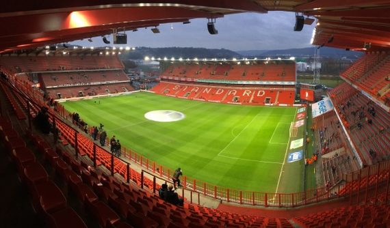 In Belgien ist das Rauchen in Stadion aktuell verboten.<br />Bild: Dirk“><figcaption>In Belgien ist das Rauchen in Stadion aktuell verboten.<br />Bild: Dirk</figcaption></figure>
            </div>

                    </article>

                <section class=