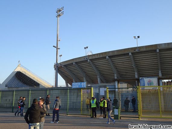 Auch in Lecce wurde die Klauseln umformuliert.<br />Bild: brucki.blogspot.com“><figcaption>Auch in Lecce wurde die Klauseln umformuliert.<br />Bild: brucki.blogspot.com</figcaption></figure>
            </div>

                    </article>

                <section class=