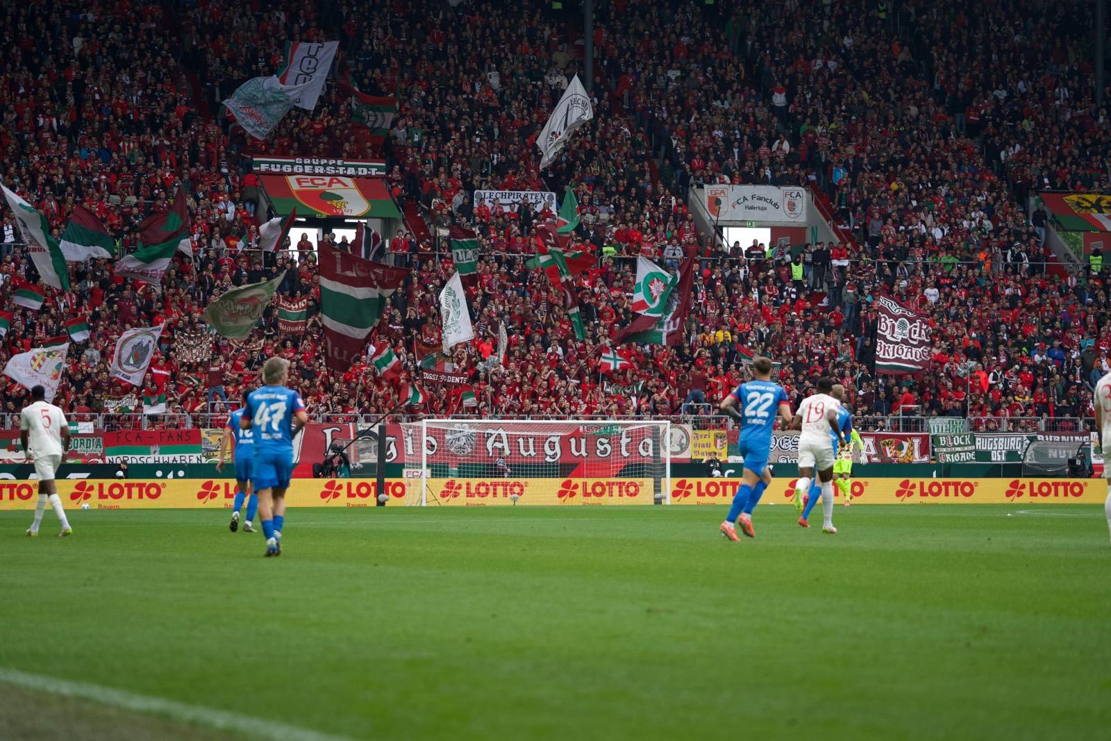 FC Augsburg – Holstein Kiel 1-3 (3)