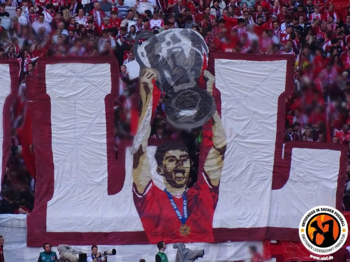 FC Bayern München – Borussia Mönchengladbach 2-0 (1)