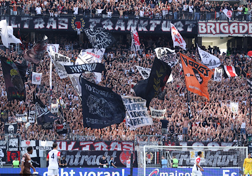 Eintracht Frankfurt – FC St. Pauli 2-2 (2)