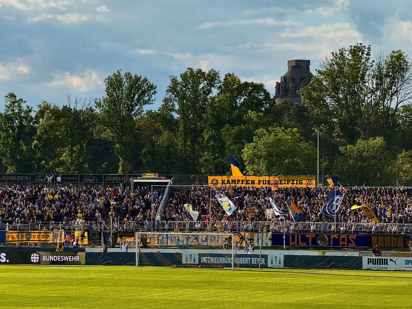 1. FC Lok Leipzig – FC Erzgebirge Aue 6:5 n.E. (2)