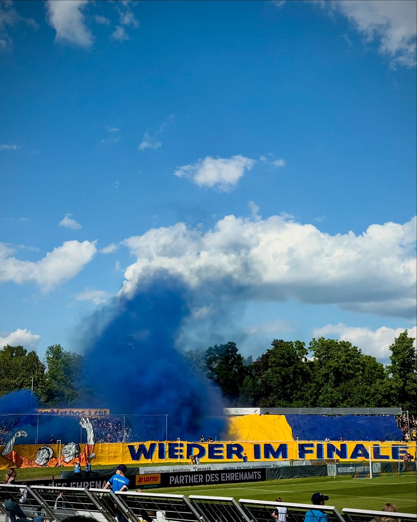 1. FC Lok Leipzig – FC Erzgebirge Aue 6:5 n.E. (8)