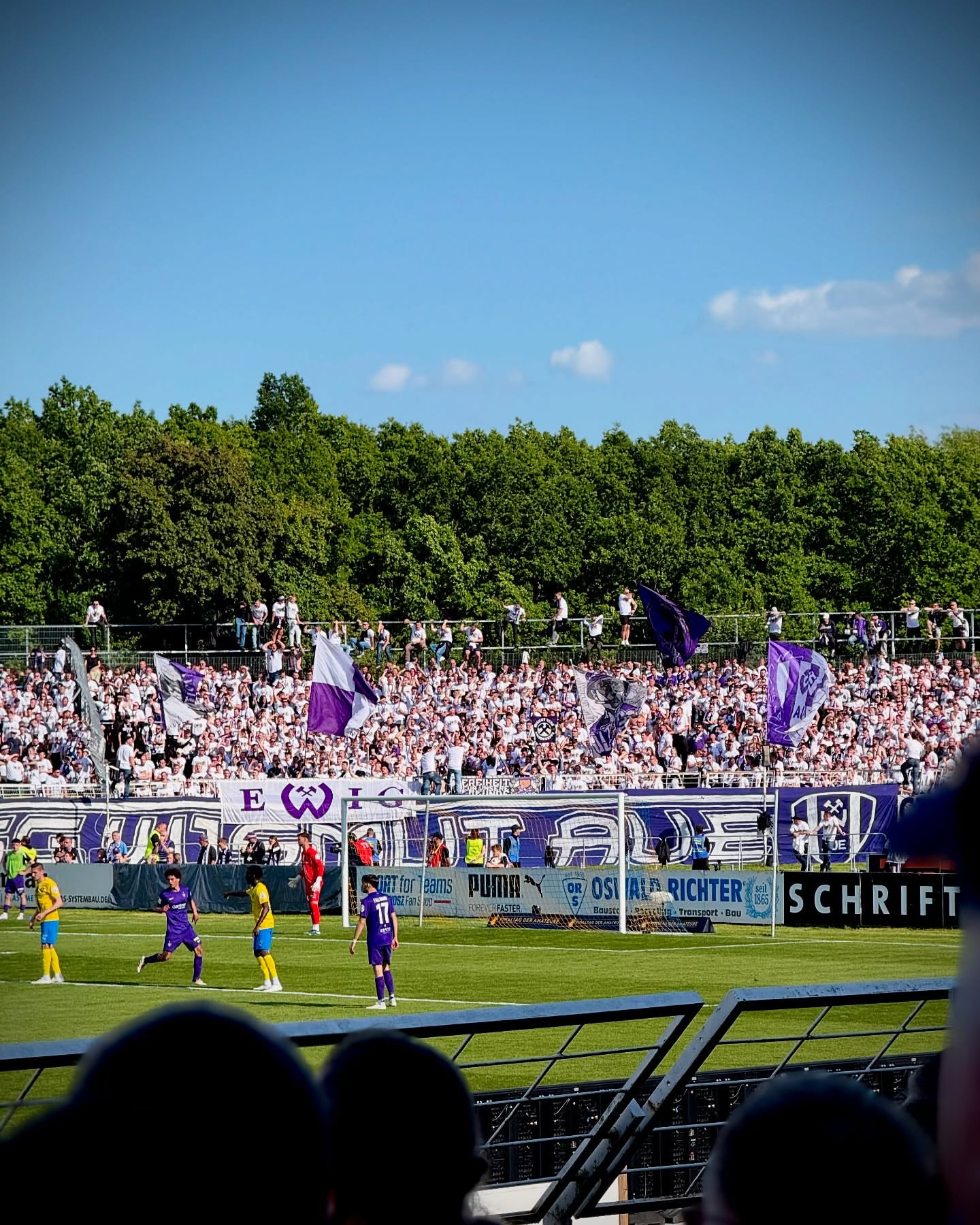 1. FC Lok Leipzig – FC Erzgebirge Aue 6:5 n.E. (4)