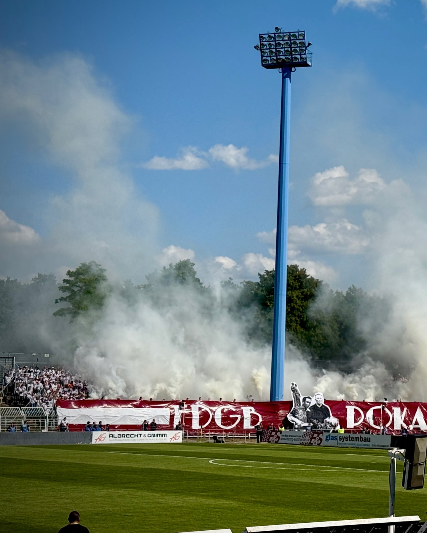 1. FC Lok Leipzig – FC Erzgebirge Aue 6:5 n.E. (8)