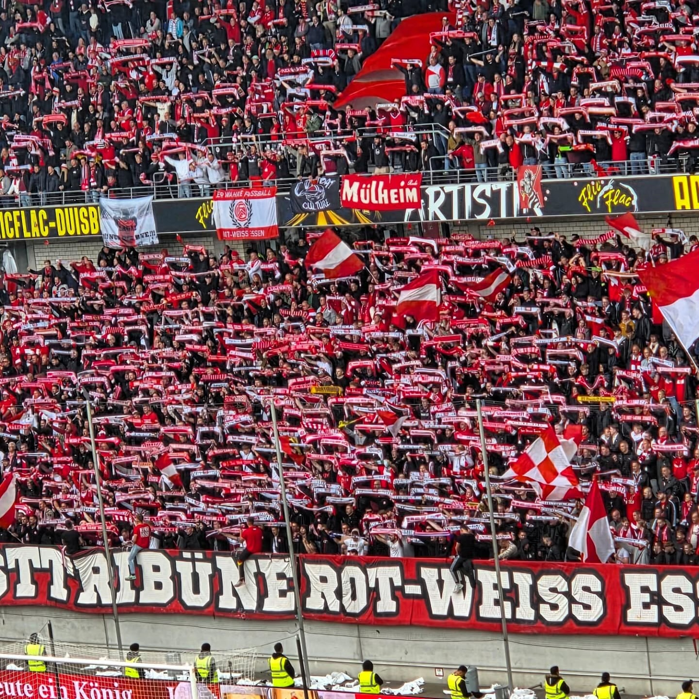 MSV Duisburg – Rot-Weiss Essen 1-2 (1)