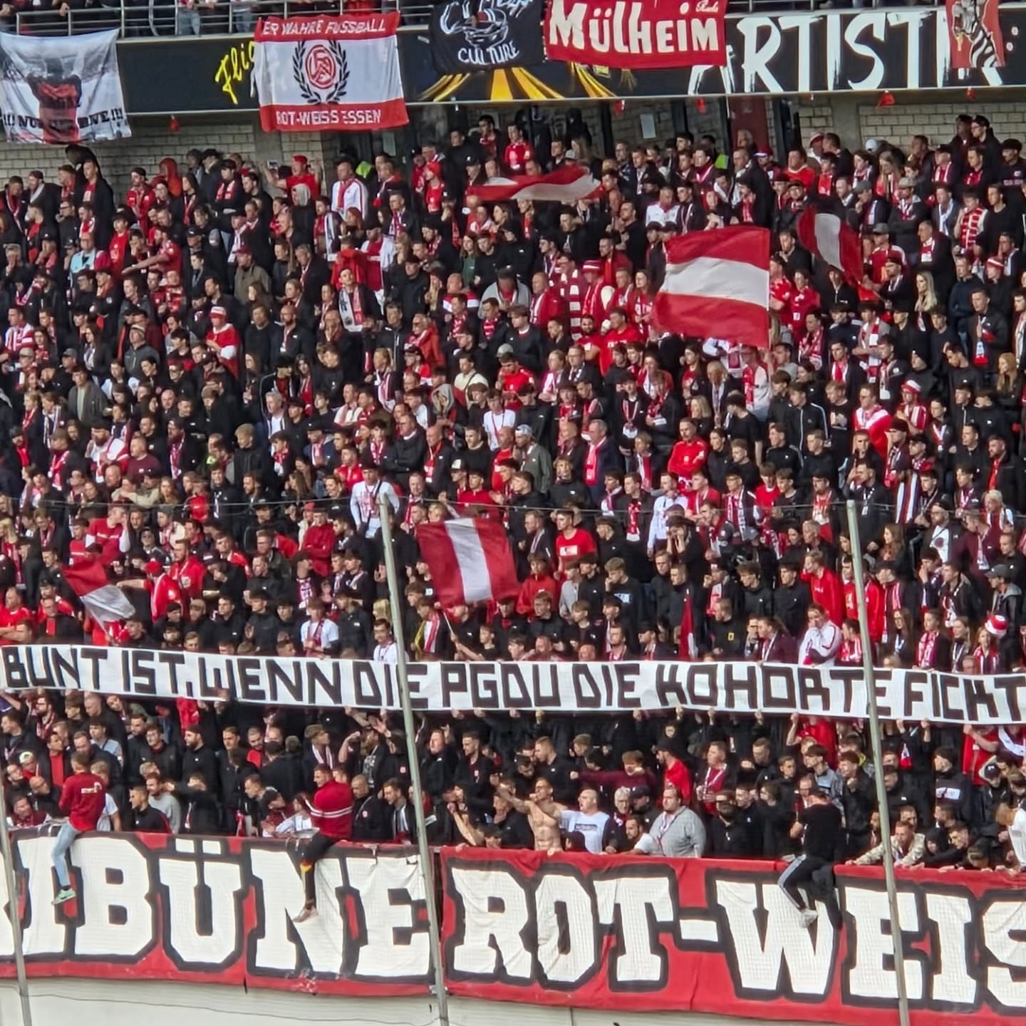 MSV Duisburg – Rot-Weiss Essen 1-2 (2)