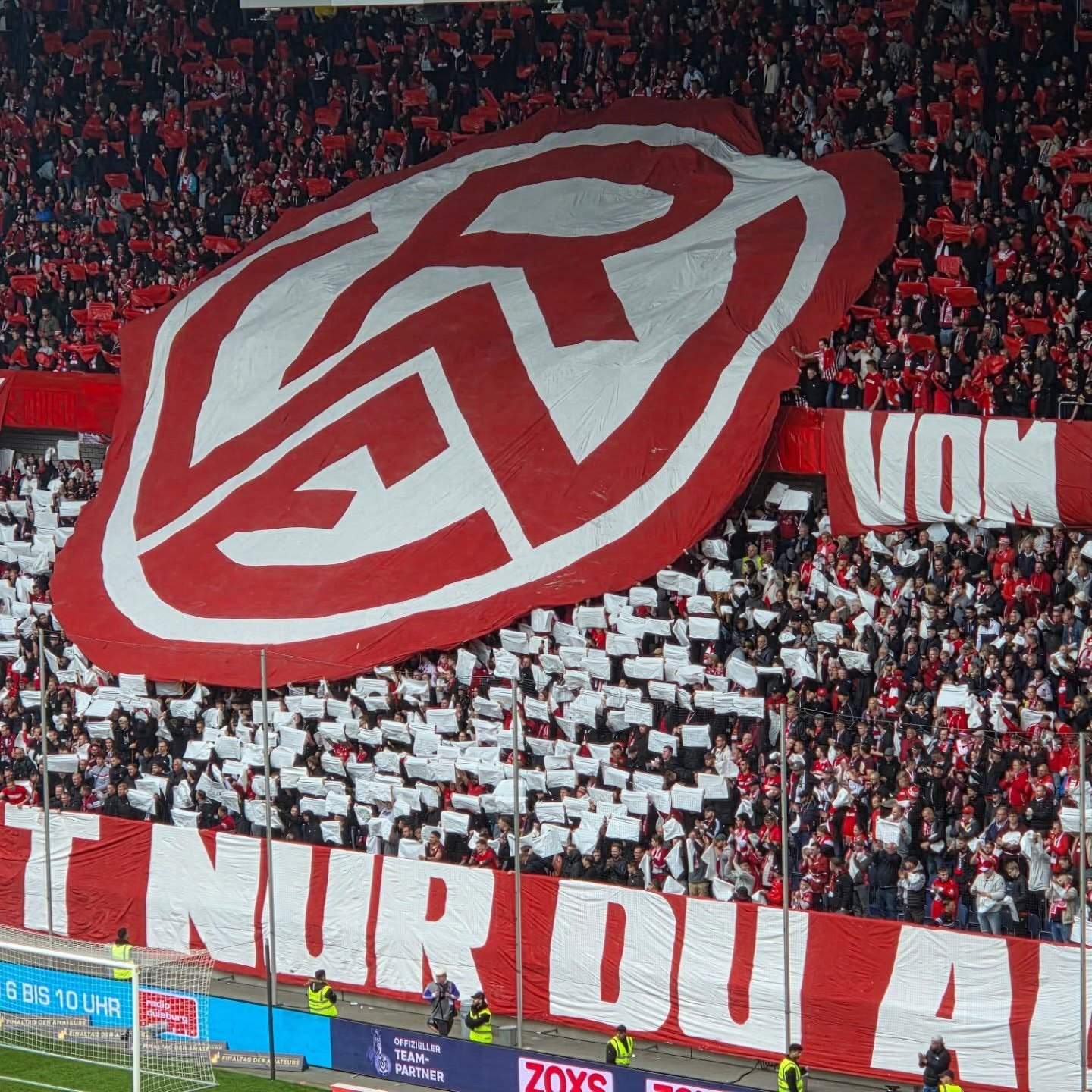 MSV Duisburg – Rot-Weiss Essen 1-2 (8)