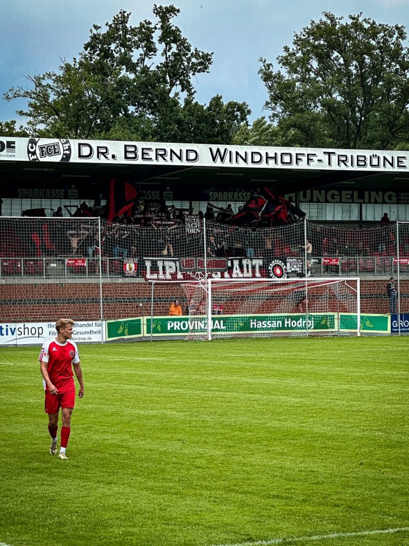 FC Eintracht Rheine – SV Lippstadt 08 3-0 (17)