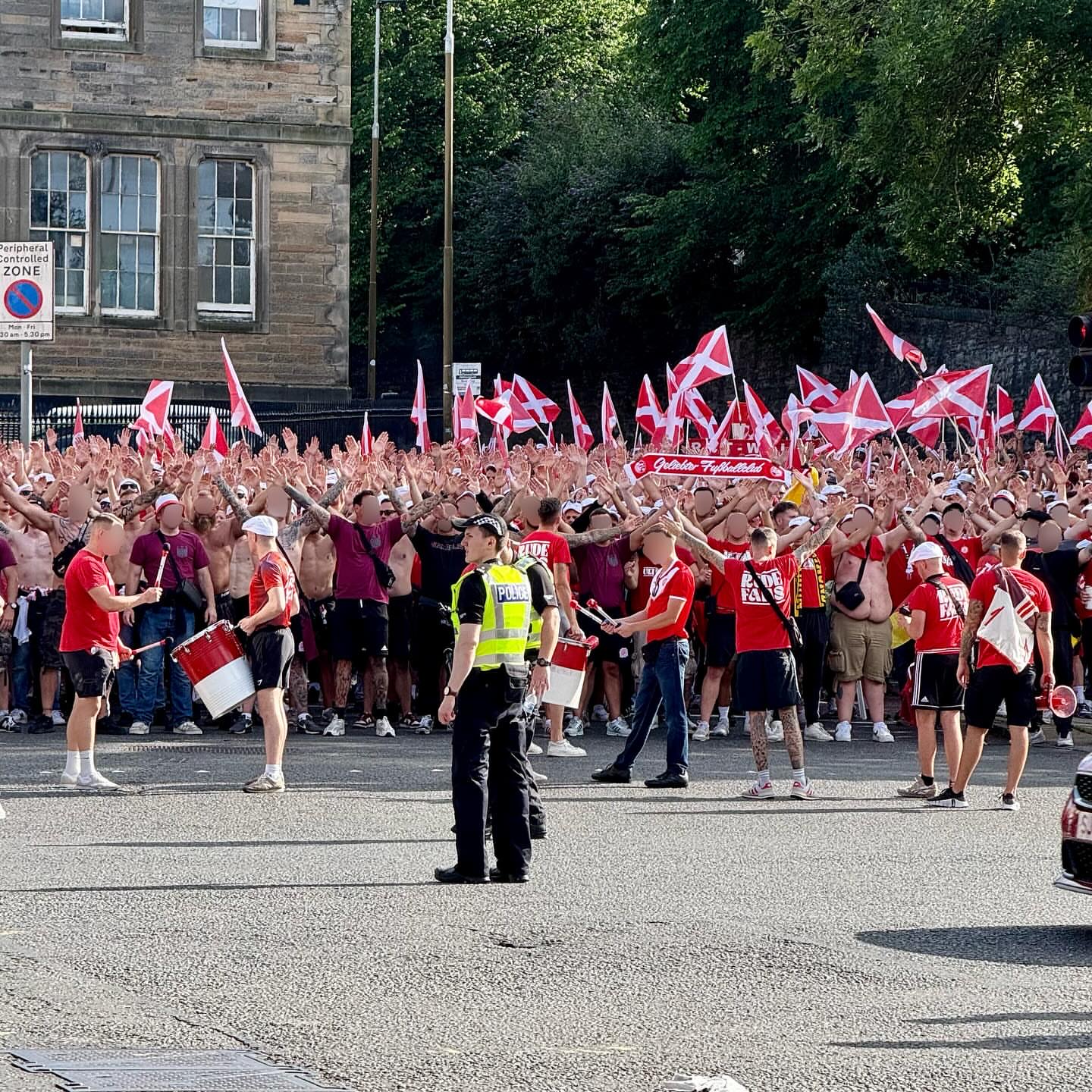 Hibernian FC – Rot-Weiss Essen 3-2 (1)
