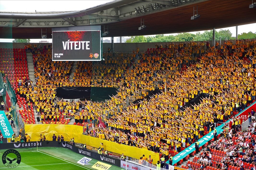 Slavia Prag – Dynamo Dresden 4-2 (15)