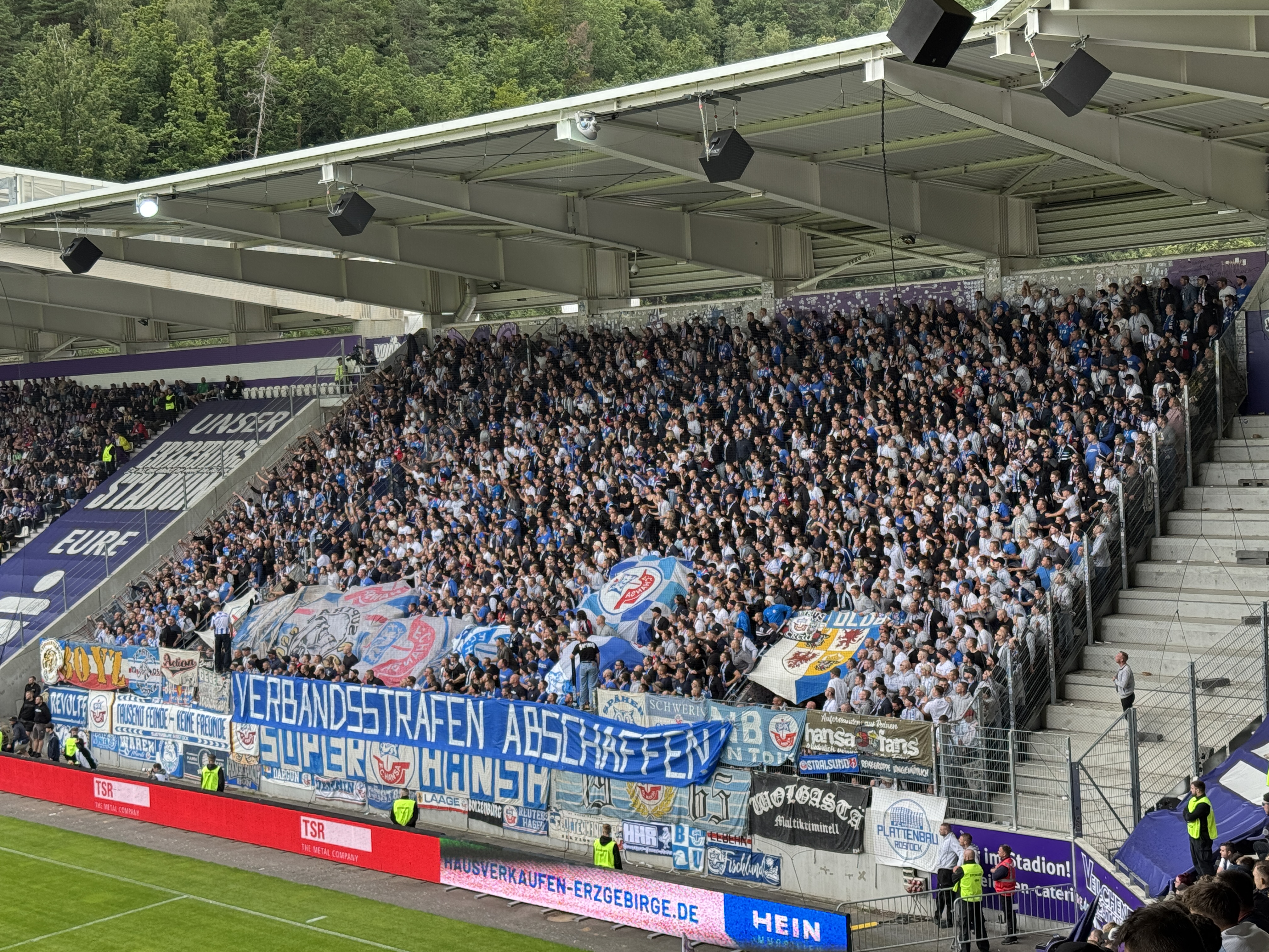 FC Erzgebirge Aue – FC Hansa Rostock 0-0 (3)