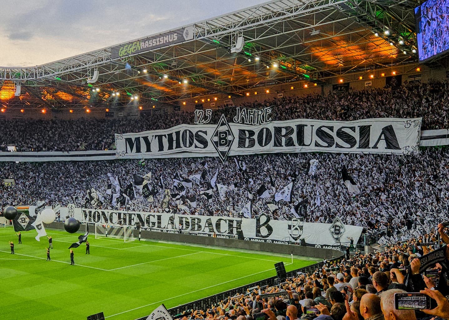 VfL Borussia Mönchengladbach – Valencia CF 0-0 (6)
