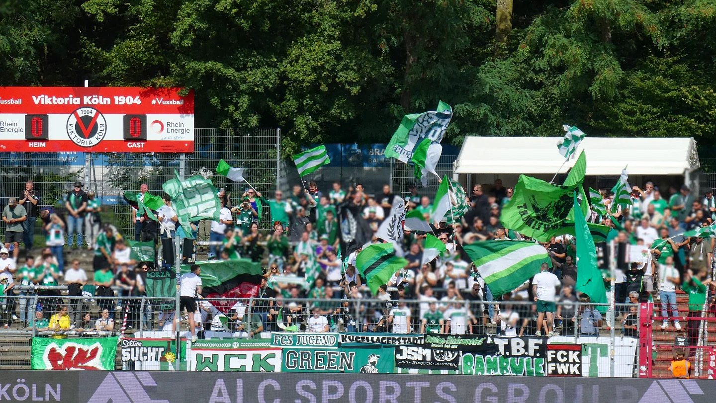 Viktoria Köln – 1. FC Schweinfurt 05 2-0 (4)